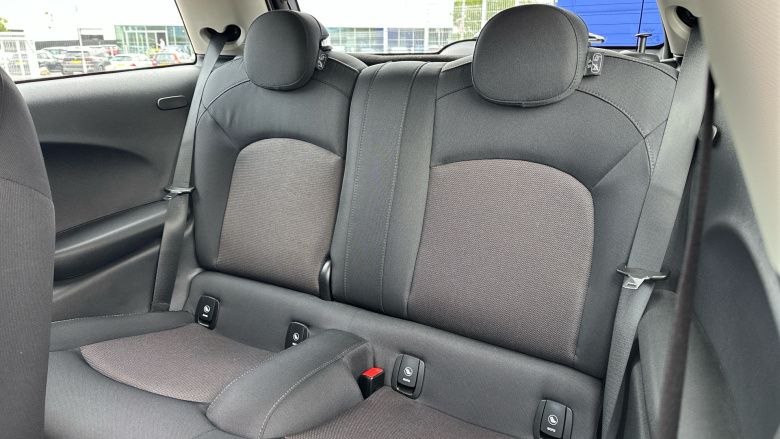 MINI Hatchback 1.5 Cooper Classic II 3dr Auto Petrol Hatchback